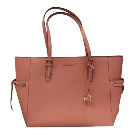 michael kors gilly large jet set drawstring top zip tote|mk gilly tote.